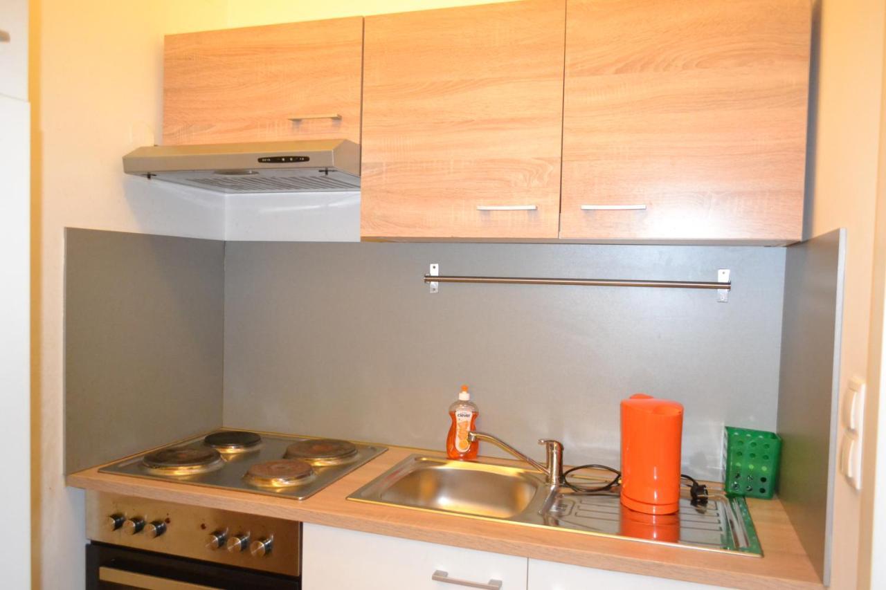 Goldfisch Apartment Taborstrasse Wenen Buitenkant foto