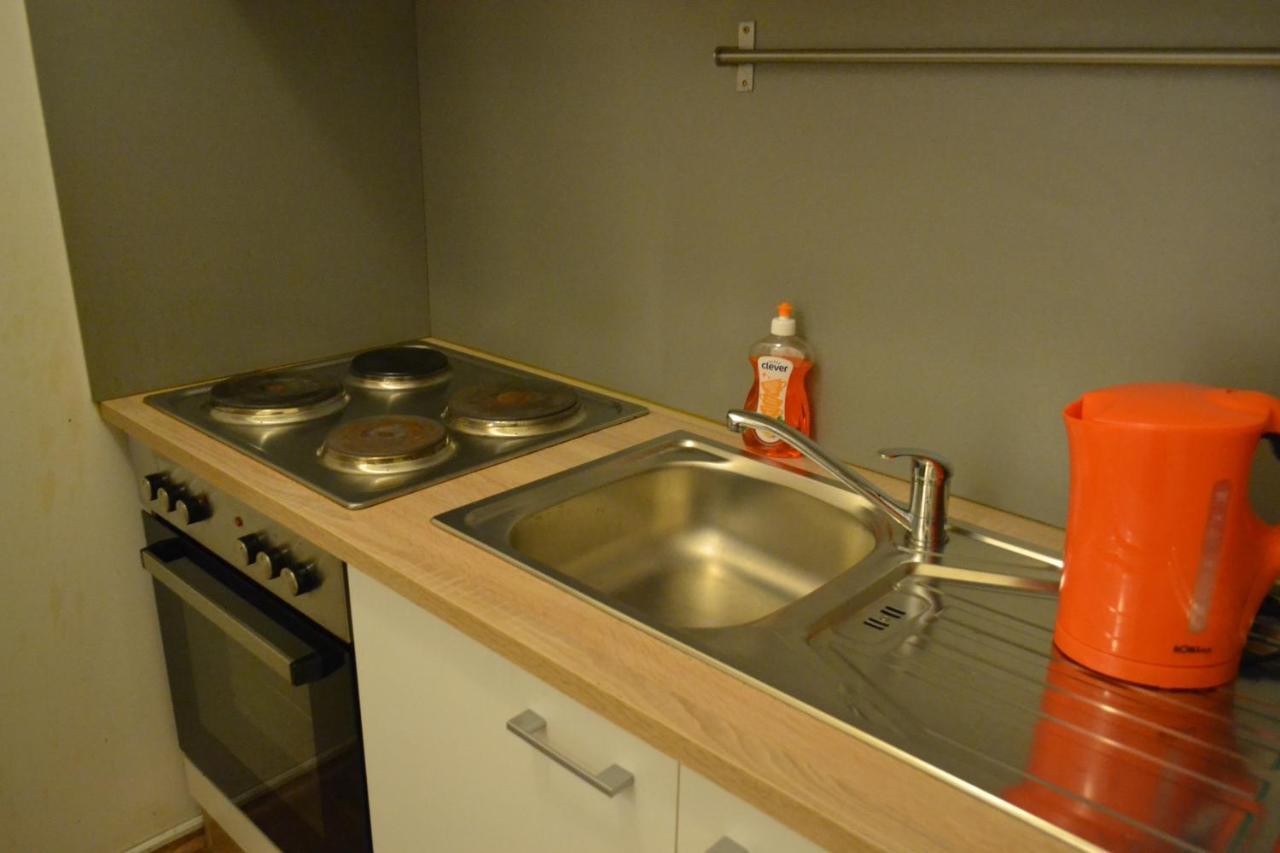 Goldfisch Apartment Taborstrasse Wenen Buitenkant foto